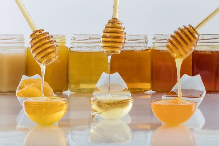 Чем полезен мед для организма мужчин, женщин и детей